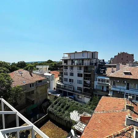 Апартаменти 5 - Sun Terrace In Center Варна